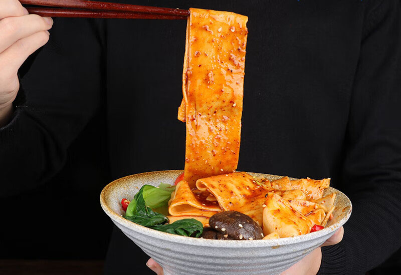 陜西特產(chǎn)褲帶面 陜西特產(chǎn)褲帶面